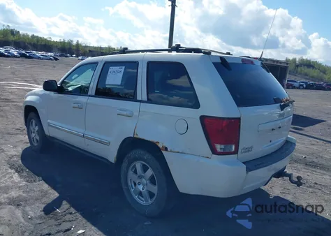 2010 Jeep Grand Cherokee Laredo z USA, uszkodzony, nr VIN 1J4PR4GK3AC144896